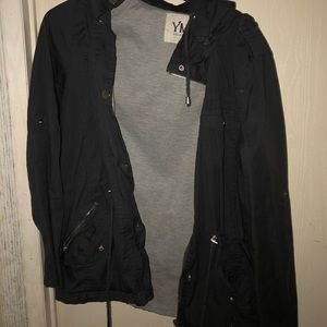 NICE QUALITY COAT⚫️